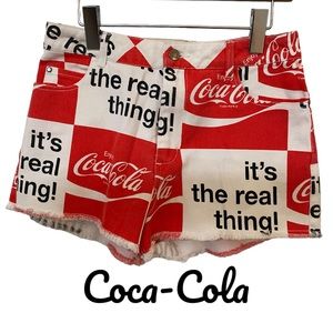 Coca-Cola Brand Women’s Shorts Size M